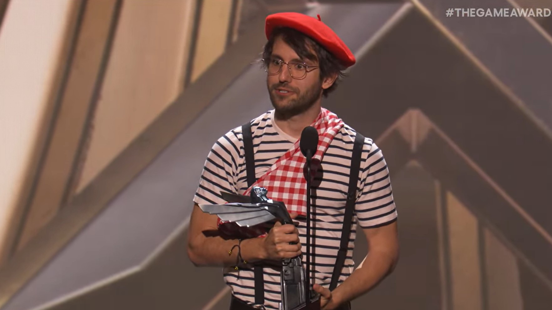 Presidente de Francia celebra el éxito histórico de Clair Obscur en los Game Awards