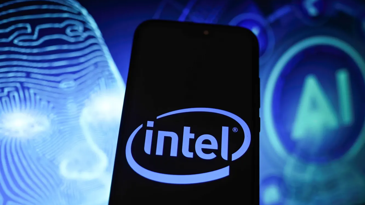 Intel, por alguna razón, redobla su apuesta por el AI